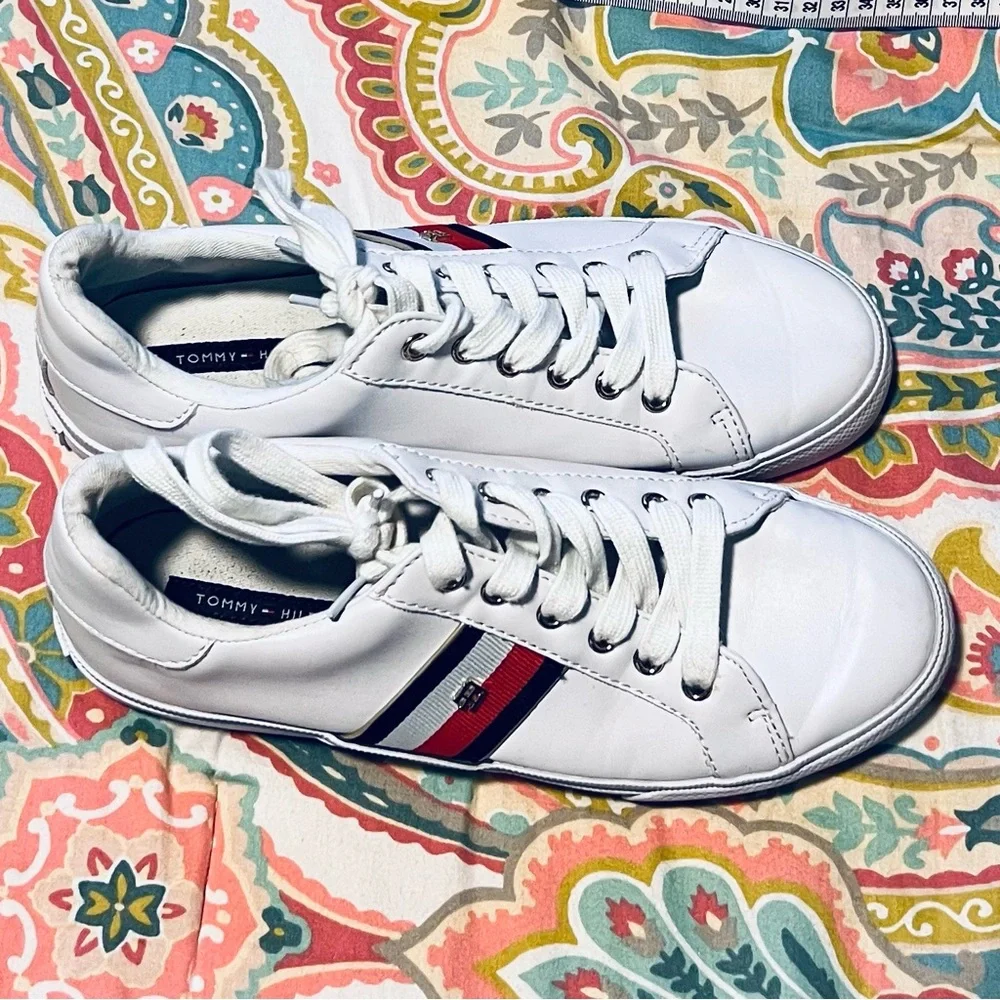 Tommy Hilfiger tommy hilfiger